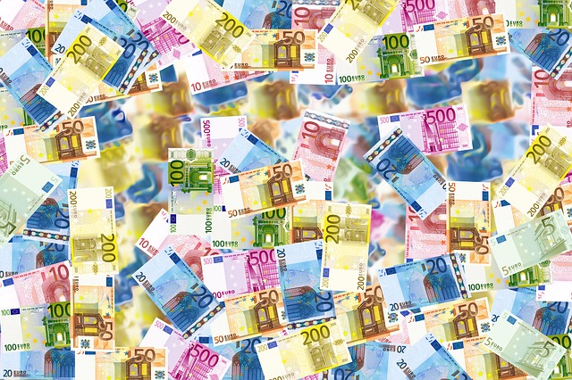 Verschiedene Eurobanknoten